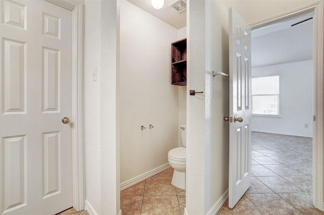 1517 Rainbow Parke DR, Round Rock, TX 78665