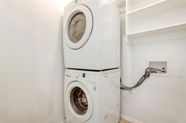 1517 Rainbow Parke DR, Round Rock, TX 78665