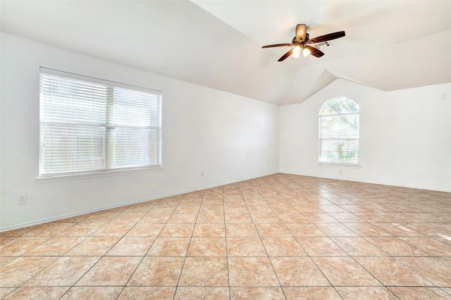 1517 Rainbow Parke DR, Round Rock, TX 78665