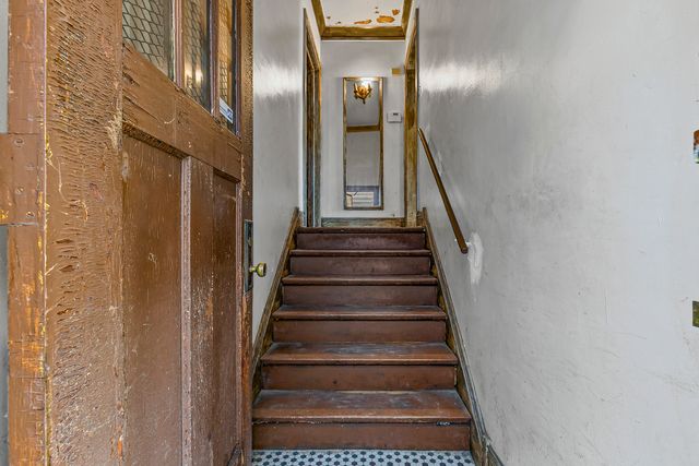 6536 S Rhodes Avenue, Chicago, IL 60637