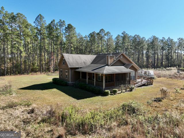 47 Southgate Lane, Hawkinsville, GA 31036
