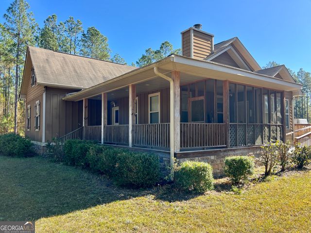 47 Southgate Lane, Hawkinsville, GA 31036