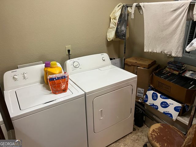 47 Southgate Lane, Hawkinsville, GA 31036