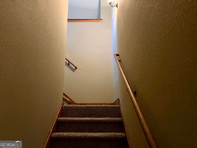 47 Southgate Lane, Hawkinsville, GA 31036