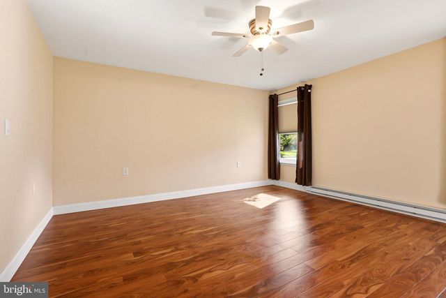 65 WESTMINSTER DR S, Southampton, NJ 08088