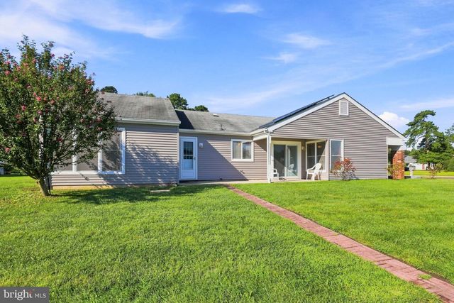 65 WESTMINSTER DR S, Southampton, NJ 08088