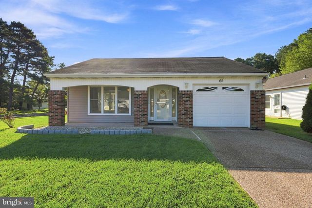 65 WESTMINSTER DR S, Southampton, NJ 08088