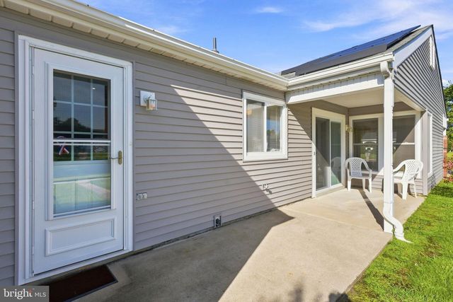 65 WESTMINSTER DR S, Southampton, NJ 08088