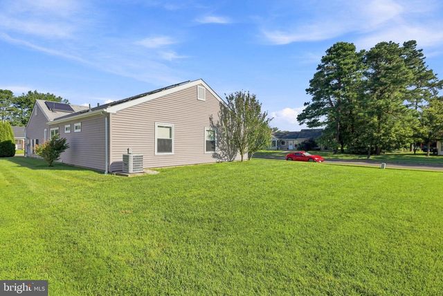 65 WESTMINSTER DR S, Southampton, NJ 08088