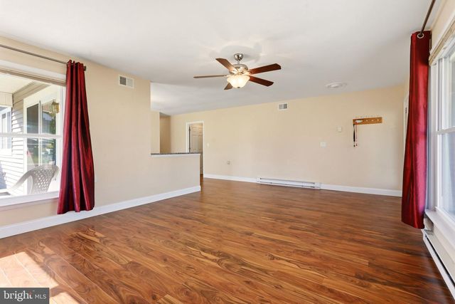 65 WESTMINSTER DR S, Southampton, NJ 08088