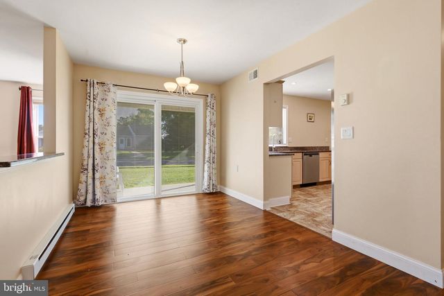 65 WESTMINSTER DR S, Southampton, NJ 08088