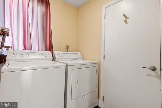 65 WESTMINSTER DR S, Southampton, NJ 08088