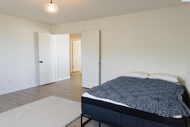 4811 Cordova, Pasco, WA 99301