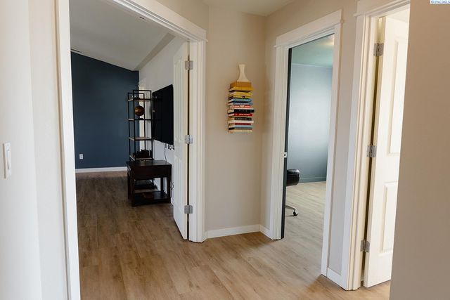 4811 Cordova, Pasco, WA 99301