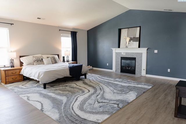 4811 Cordova, Pasco, WA 99301