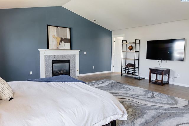 4811 Cordova, Pasco, WA 99301