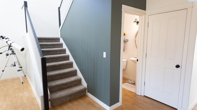 4811 Cordova, Pasco, WA 99301