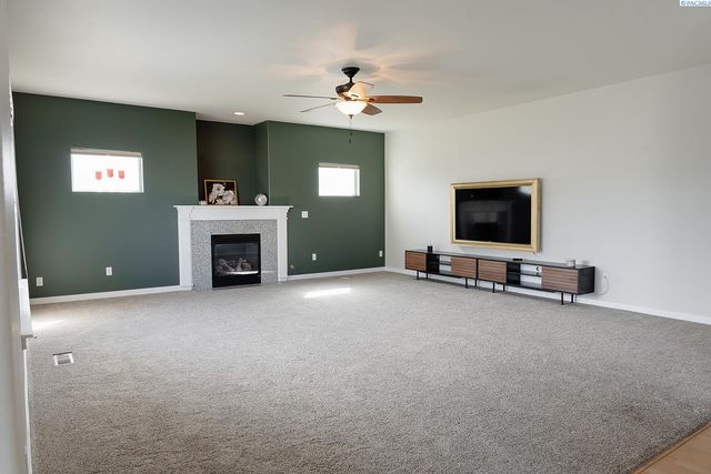 4811 Cordova, Pasco, WA 99301