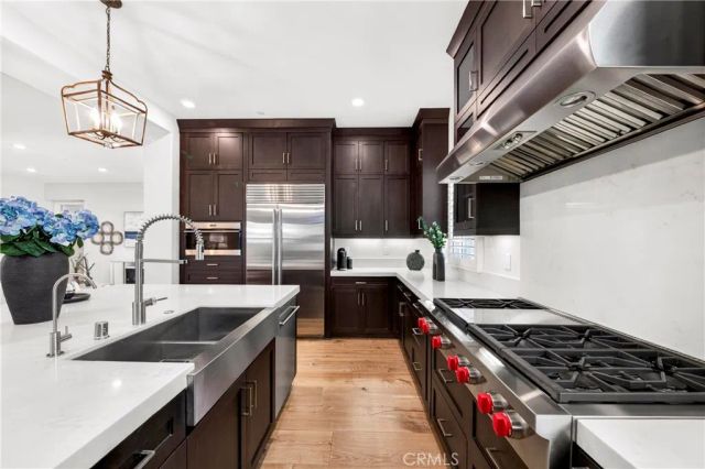 66 Bolide, Irvine, CA 92618