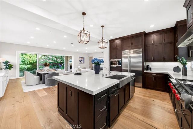 66 Bolide, Irvine, CA 92618