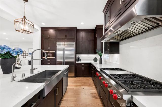 66 Bolide, Irvine, CA 92618
