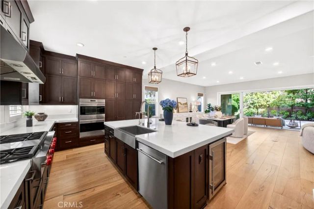 66 Bolide, Irvine, CA 92618