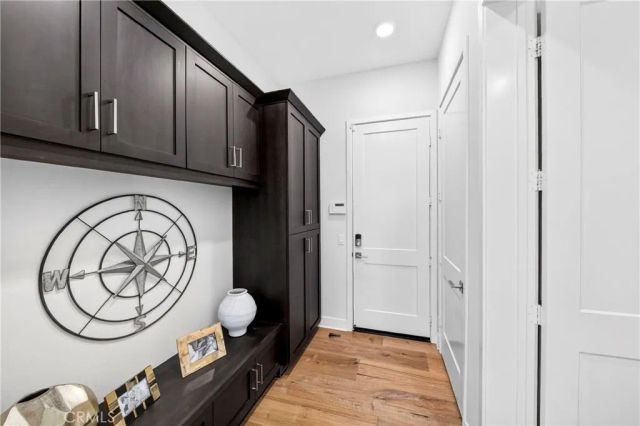 66 Bolide, Irvine, CA 92618