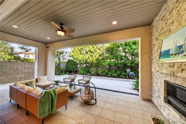 66 Bolide, Irvine, CA 92618