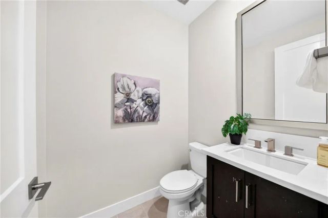 66 Bolide, Irvine, CA 92618
