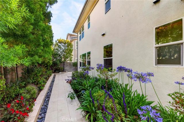 66 Bolide, Irvine, CA 92618