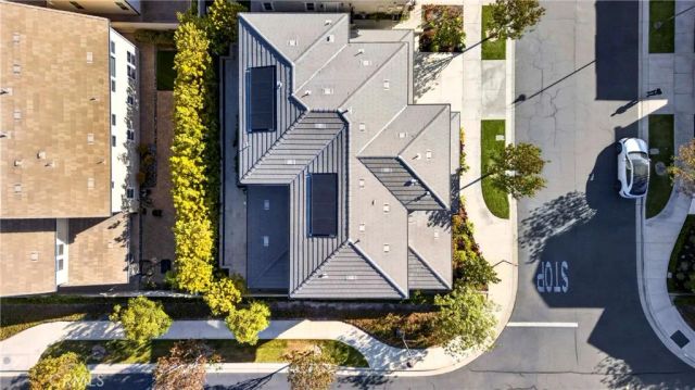 66 Bolide, Irvine, CA 92618