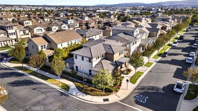66 Bolide, Irvine, CA 92618
