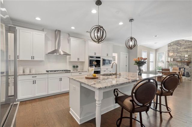 28 Vandiver Court, Acworth, GA 30101