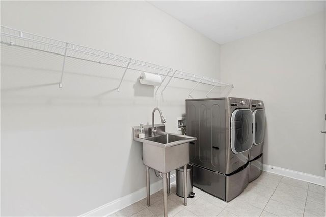 28 Vandiver Court, Acworth, GA 30101