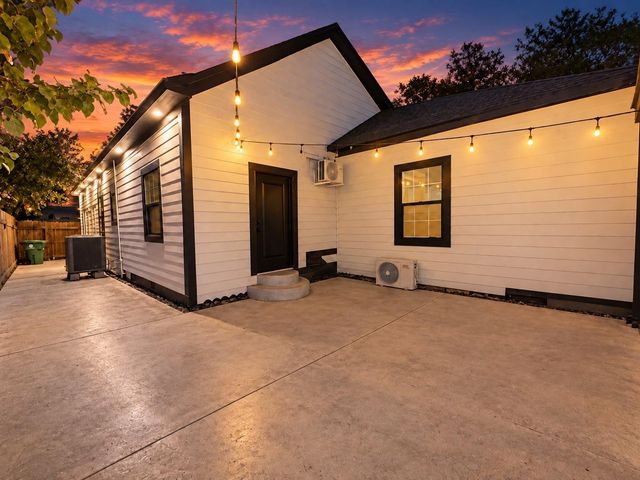 7644 Avenue F, Houston, TX 77012