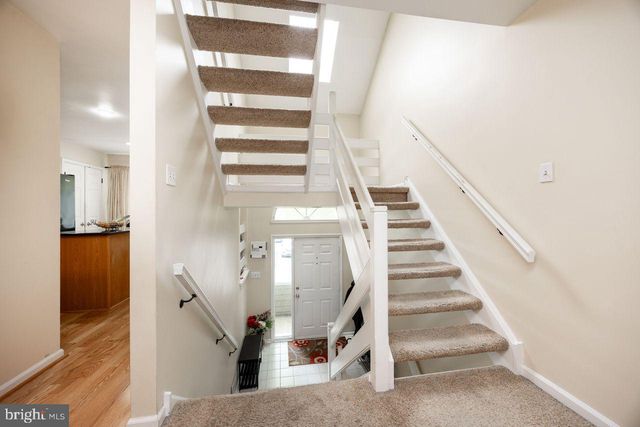 32 CABOT CT, Chesterbrook, PA 19087