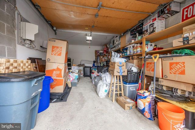 32 CABOT CT, Chesterbrook, PA 19087