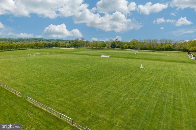 32 CABOT CT, Chesterbrook, PA 19087