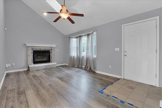 8209 NW 79th Terrace, Kansas City, MO 64152