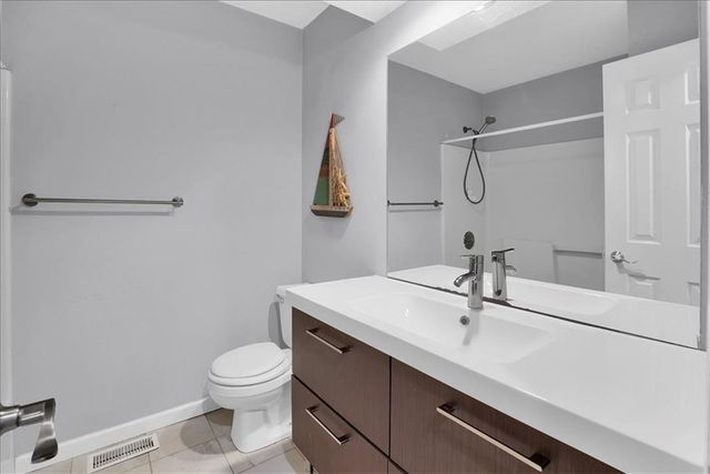 8209 NW 79th Terrace, Kansas City, MO 64152