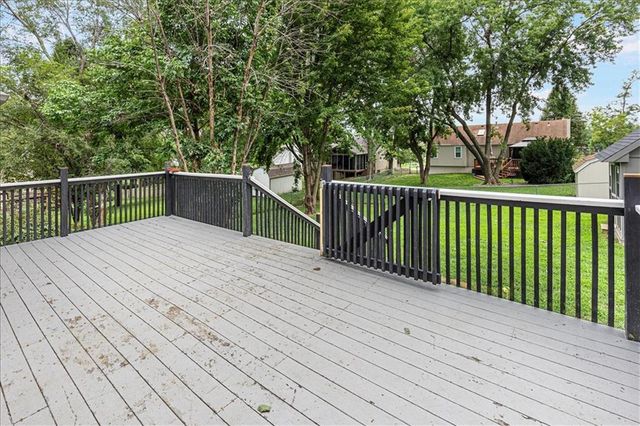 8209 NW 79th Terrace, Kansas City, MO 64152