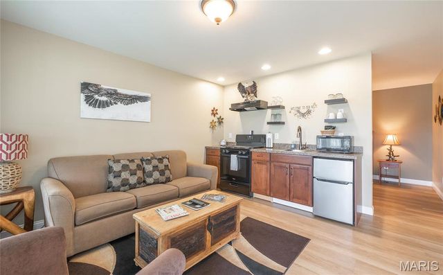 1435 W Main Street, Grafton, IL 62037