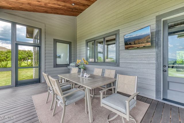 40 North Berwick Lane, Chuckey, TN 37641