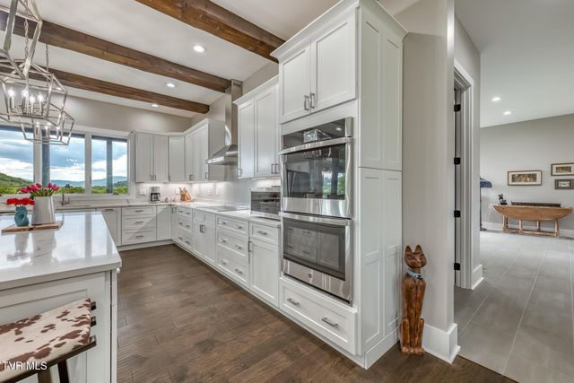 40 North Berwick Lane, Chuckey, TN 37641