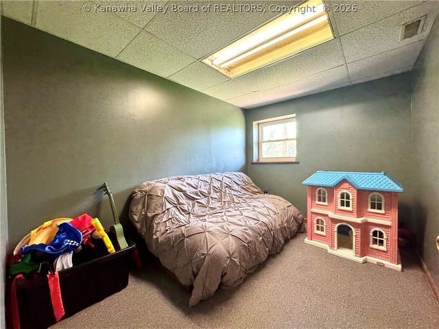 18 Antioch Road, Red House, WV 25168