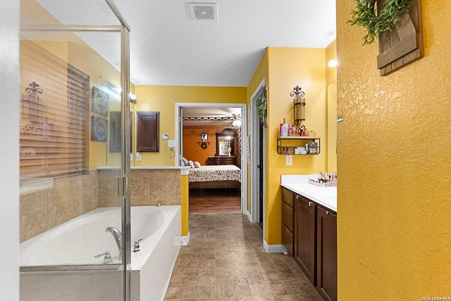 2219 Muuga, San Antonio, TX 78251