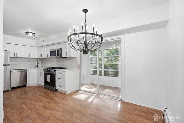 11 Indiana Court B, Old Bridge, NJ 07747