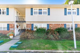 11 Indiana Court B, Old Bridge, NJ 07747
