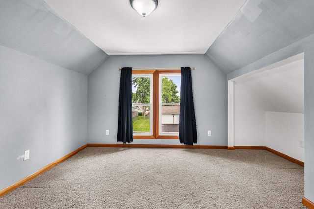 116 E LAW STREET, New London, WI 54961