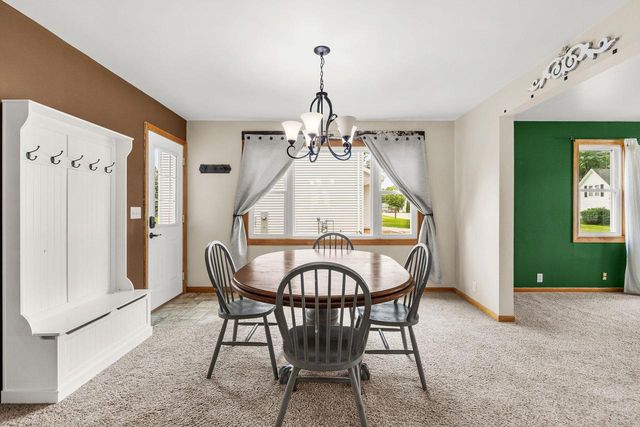 116 E LAW STREET, New London, WI 54961